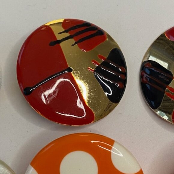 Vintage 1980/ 90's earrings lot. 39 pairs. Pierced  ears all styles. - Picture 13 of 16